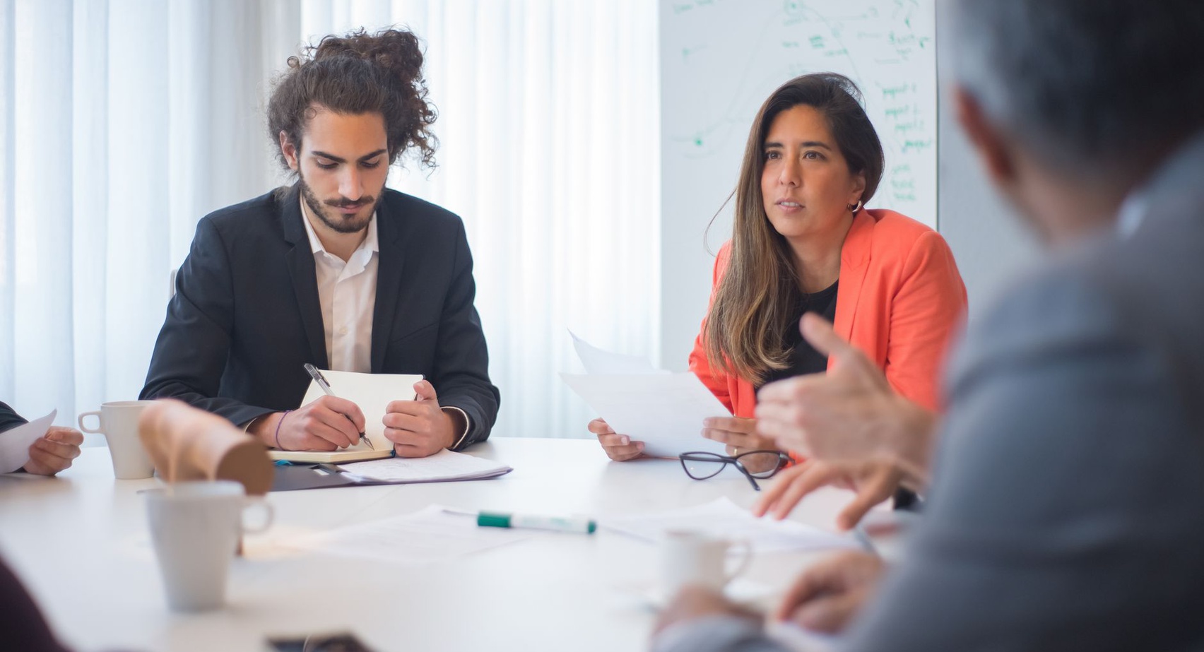 Leverage AI for Prospecting on LinkedIn in 2026: Unlocking Your Ideal Customer Pipeline