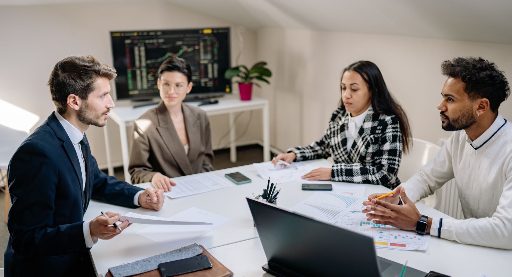 CEOs on LinkedIn: Mastering Strategic Outreach for Executive Engagement in 2026
