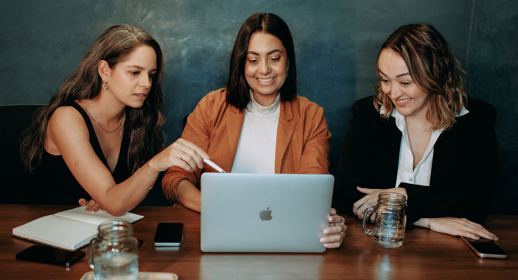 Mastering LinkedIn for Business Development: A Founder's Guide to Growth in 2026