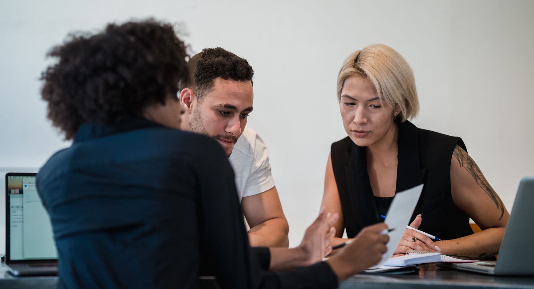 Dominate Q4 Pipeline: Your Ultimate LinkedIn Outreach Playbook for Year-End Success in 2026