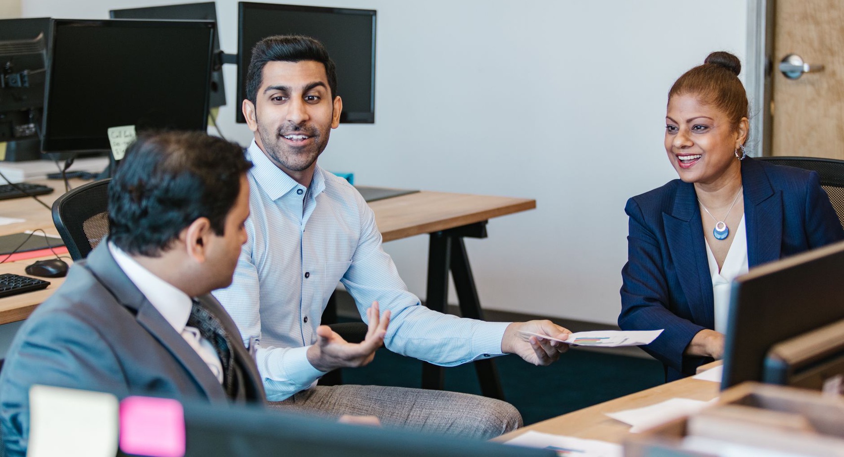LinkedIn Outreach Without Overwhelm: Building a Sustainable Sales Pipeline