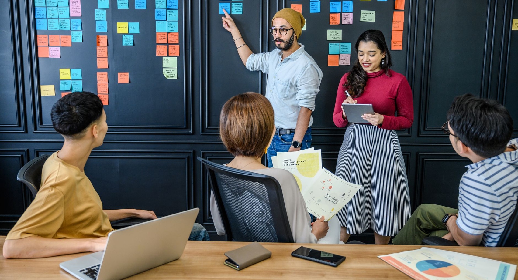 Mastering Outreach for Marketing Managers: A 2026 Guide to Building Brand Awareness