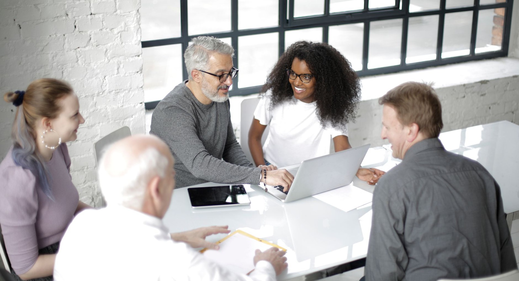 September LinkedIn Outreach: Maximize Your Back-to-Business Pipeline