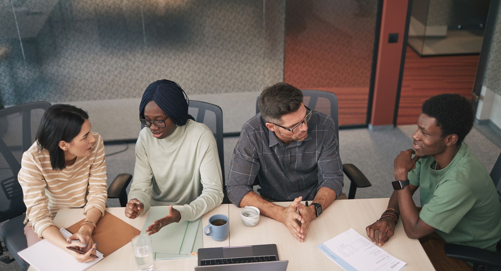 Strategic LinkedIn Messaging: Building Relationships and Driving Sales in 2026