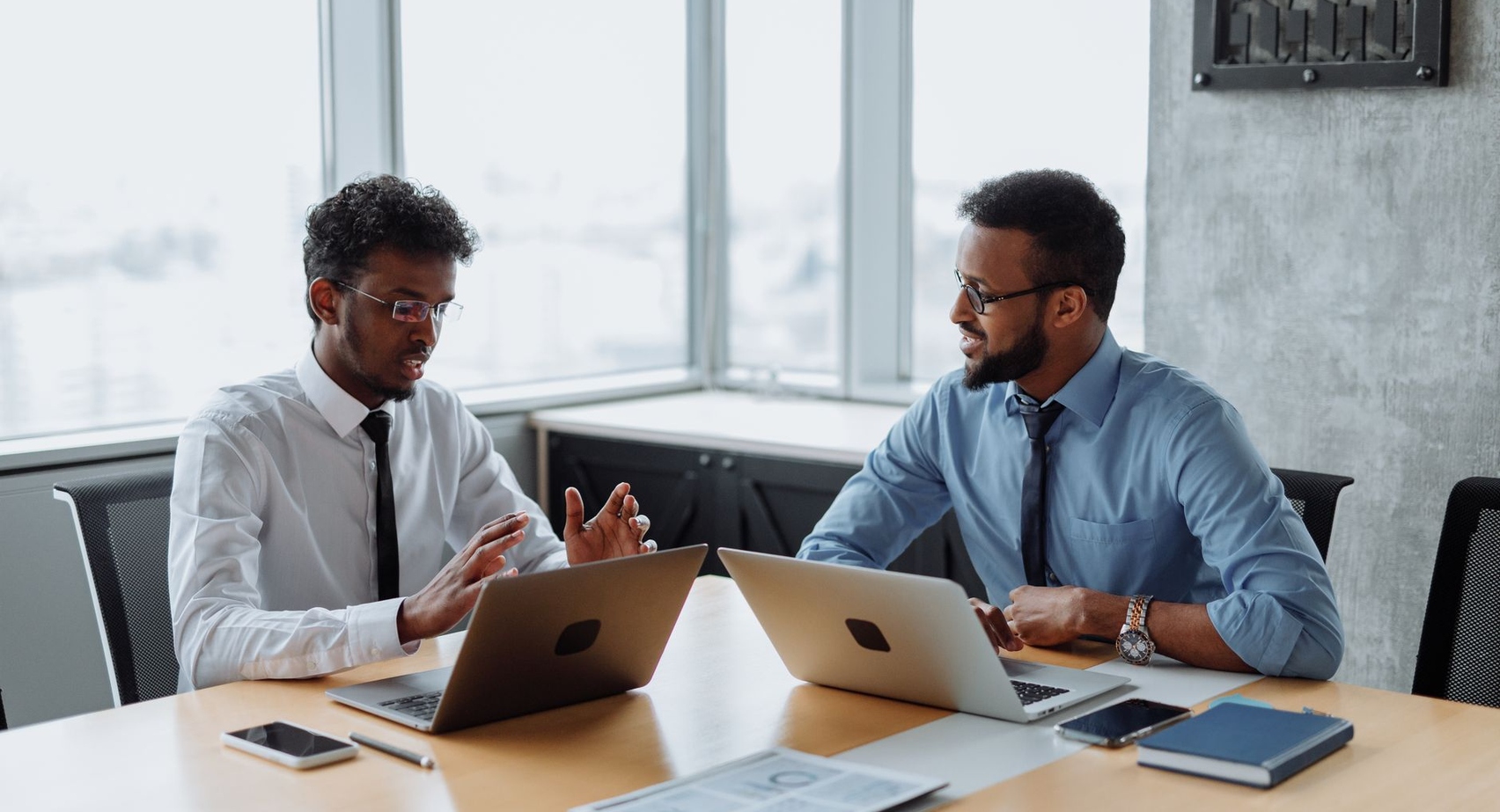 Unlock More Conversations: LinkedIn Messaging Best Practices for B2B Success in 2026