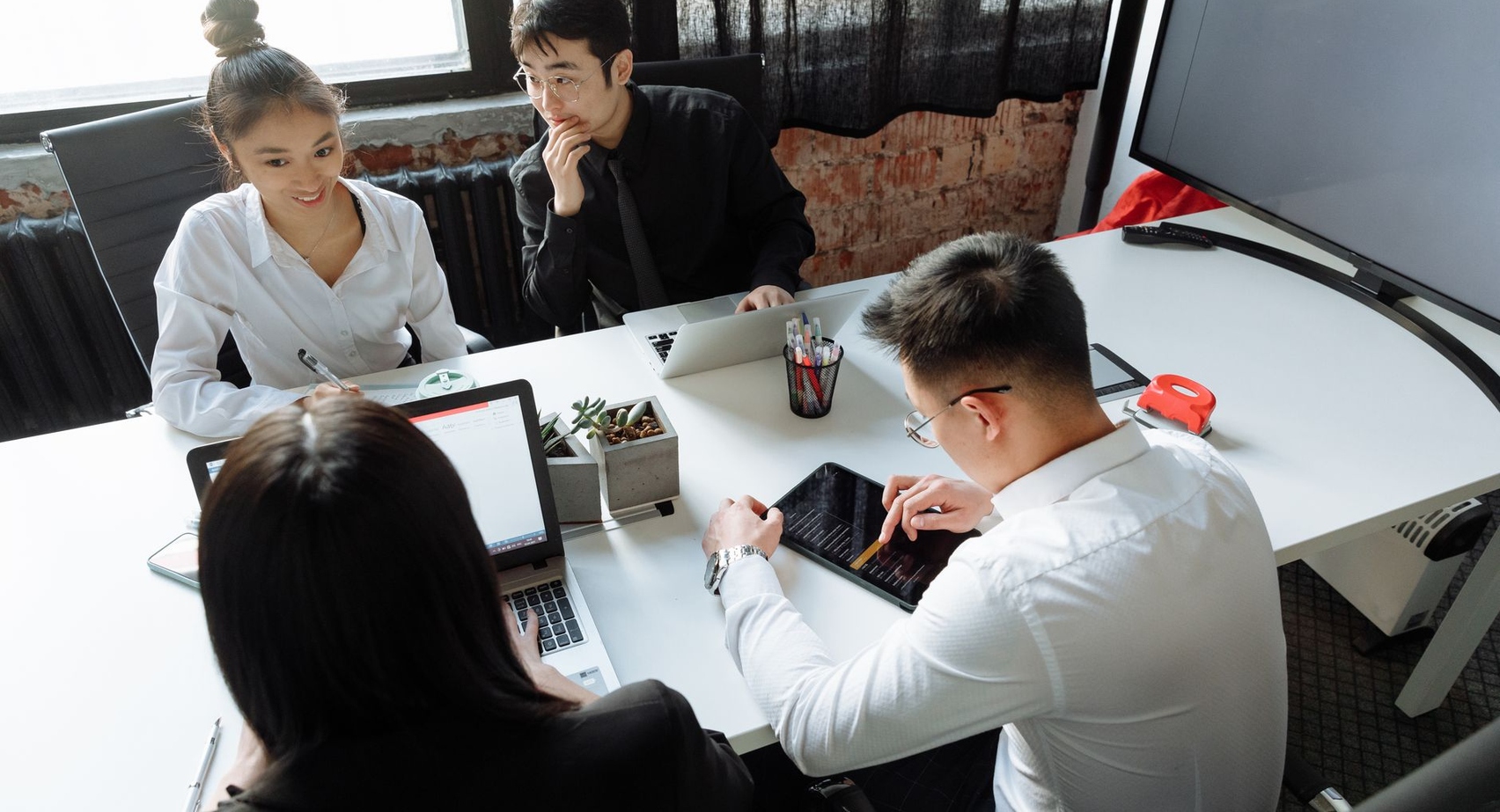 The Future is Now: How AI is Revolutionizing B2B Sales in 2026