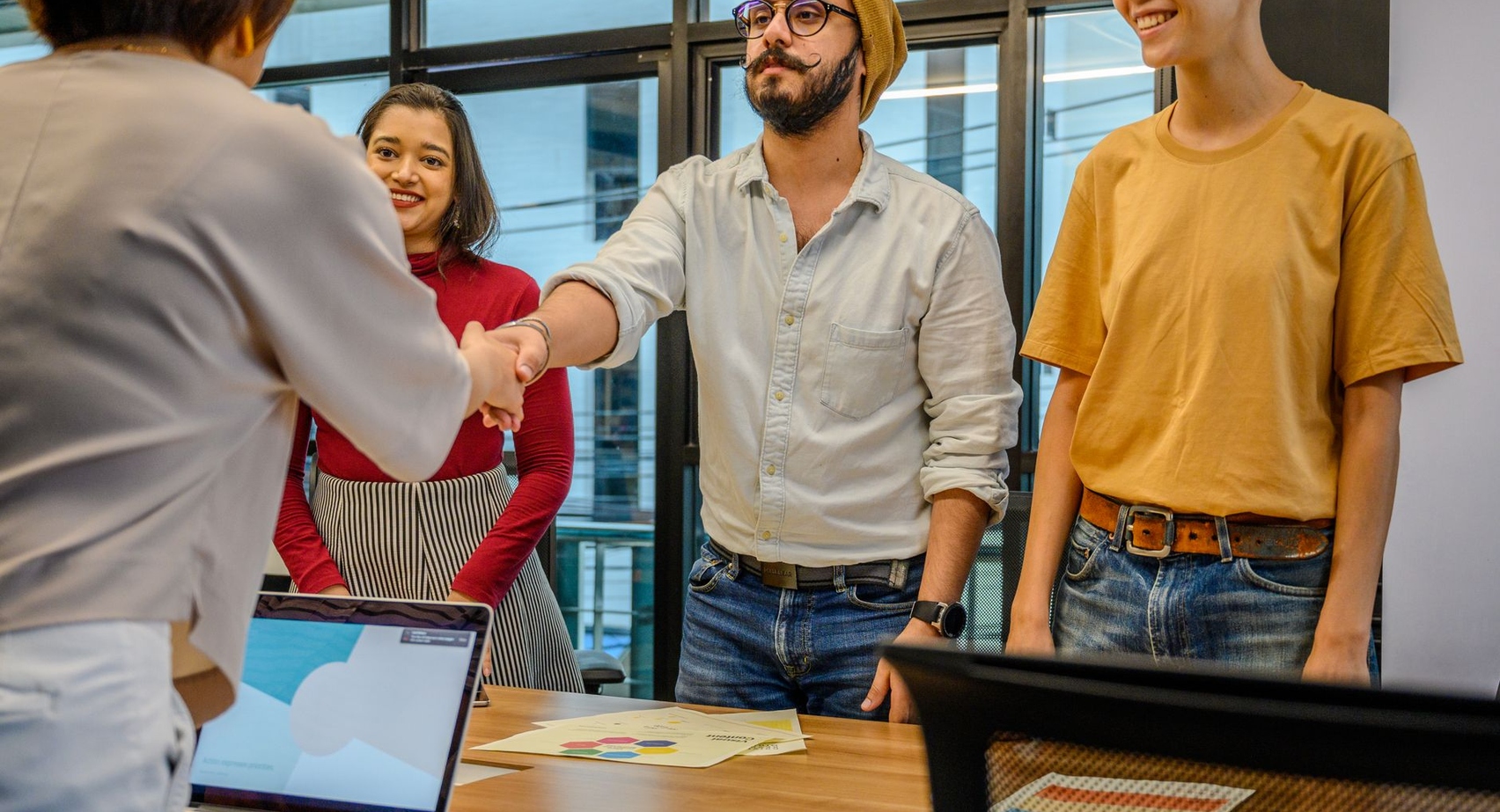 Master Your Outreach: Proven Meeting Request Email Templates for 2026