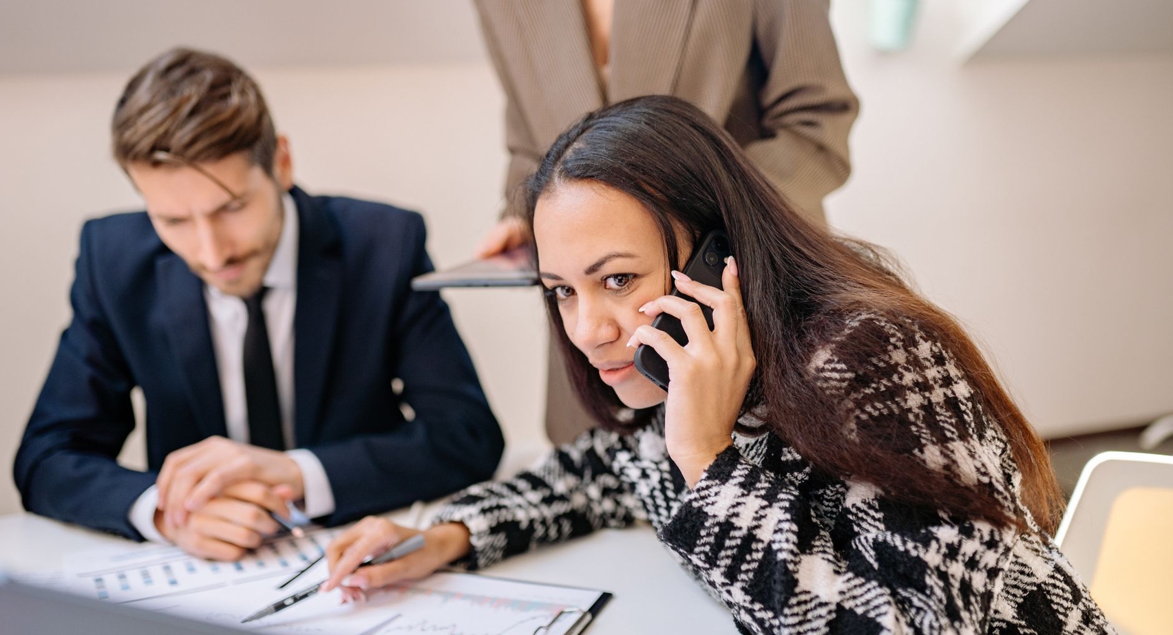 Mastering Cold Calling: Powerful Scripts to Book More Meetings in 2026