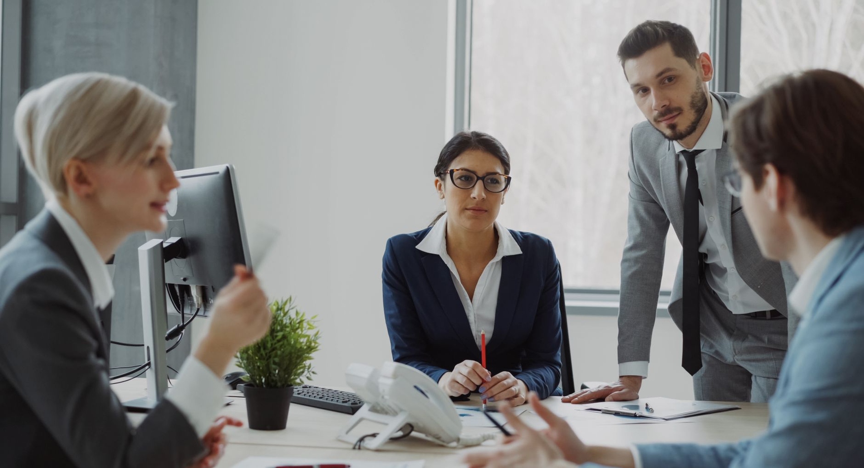 Sales Managers: Mastering Your Team's Outreach for Peak Performance in 2026
