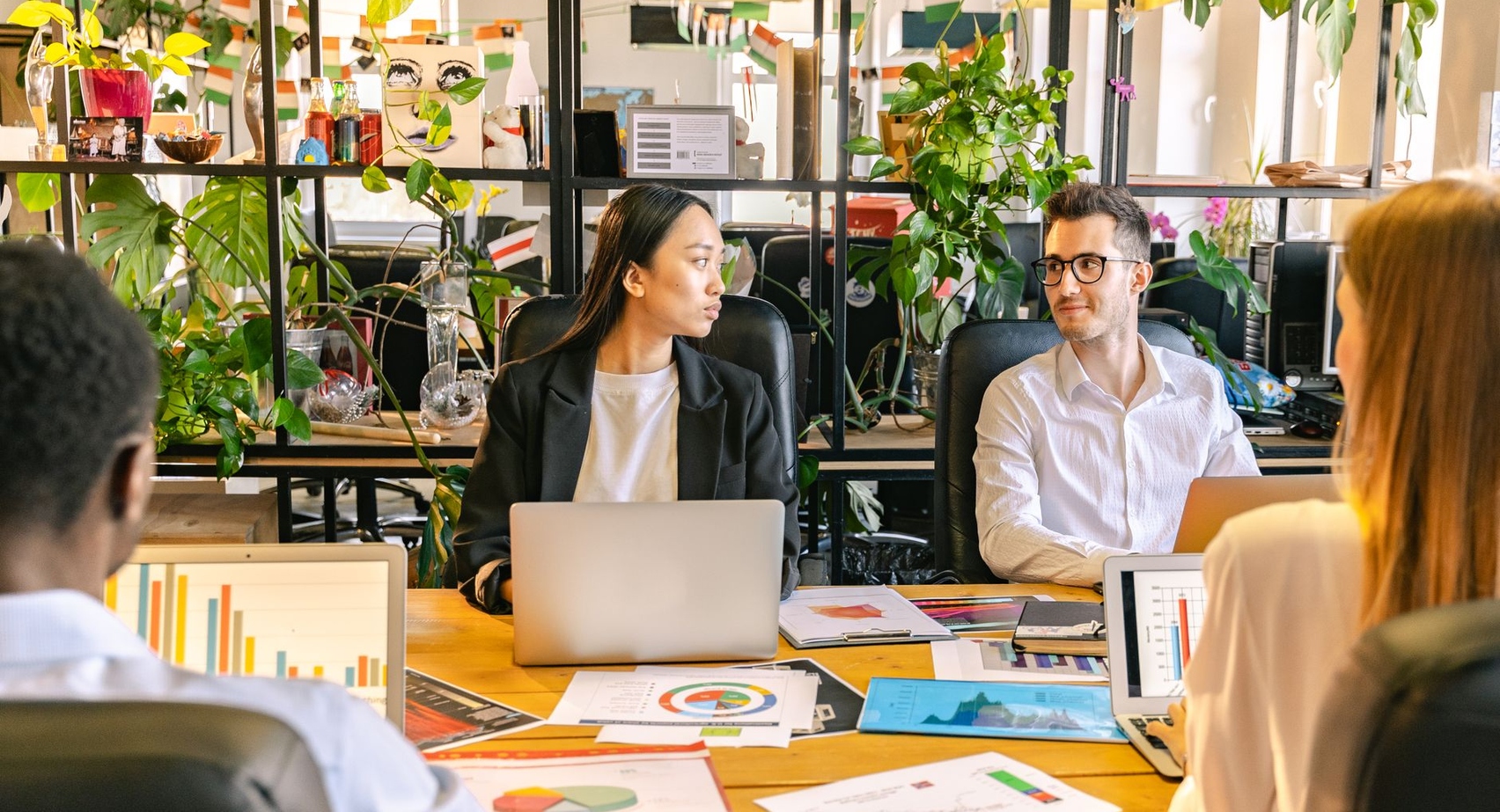 Mastering Strategic VP of Sales Outreach: A 2026 Playbook