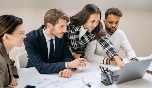 Supercharge Your Outreach: Automate Your LinkedIn Messages for Faster Connections