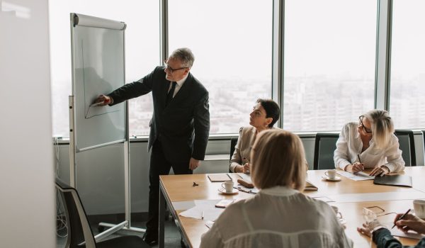 Unlock Revenue Growth: The Best Prospecting Tools for Sales in 2026
