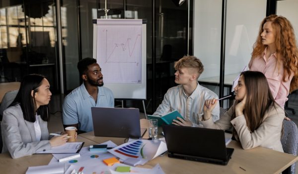 LinkedIn Automation Tools Comparison: Choosing the Right Platform for Your SaaS Growth