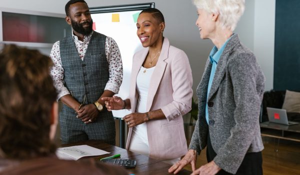 The Startup Founder’s Ultimate Guide to Effective Outreach and Networking in 2026